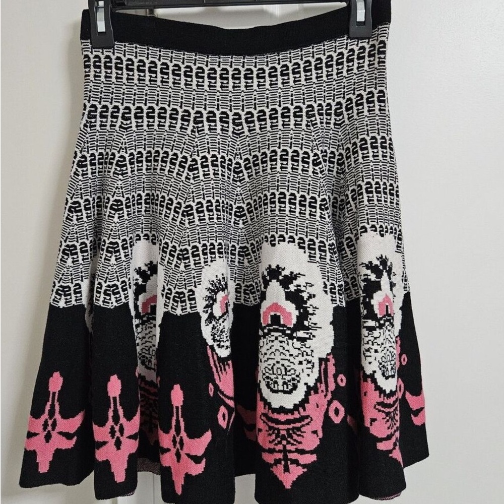 Catherine Malandrino Black and Pink Patterned A-Line Skirt
